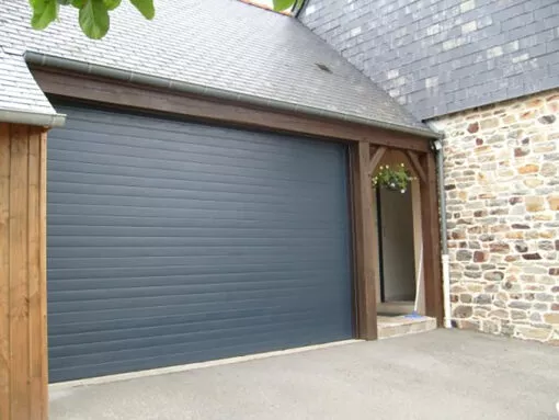 Porte de garage enroulable Rollmatic Bplast couv